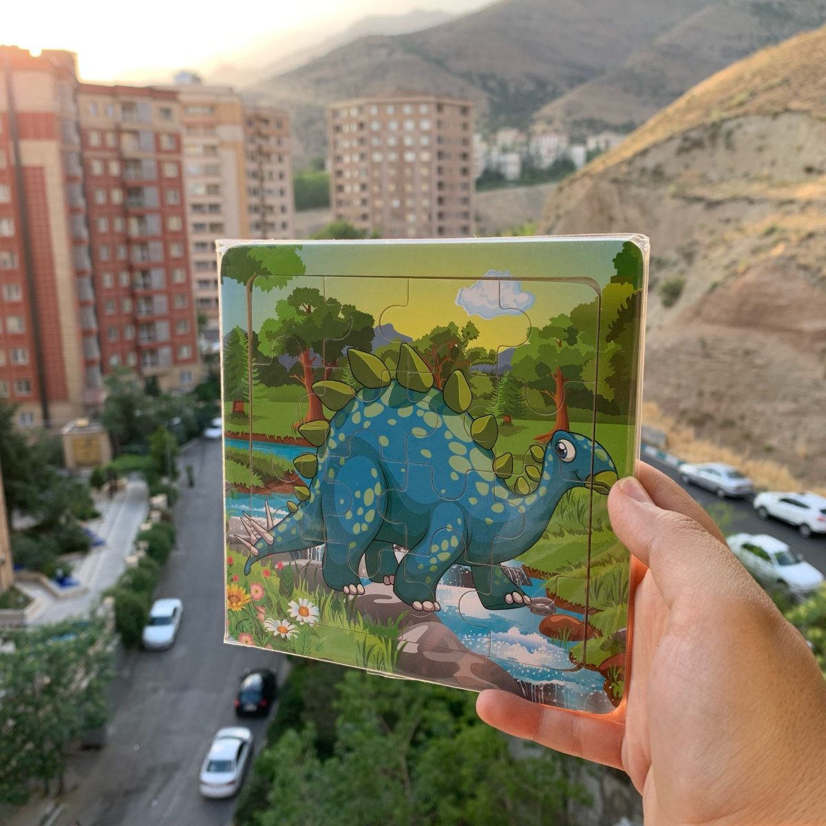 1EFE4F0F-8E0C-4F97-8F4C-6C0DB92C6E8E.jpg اولین پازل من طرح دایناسور آبی - تصویر 1