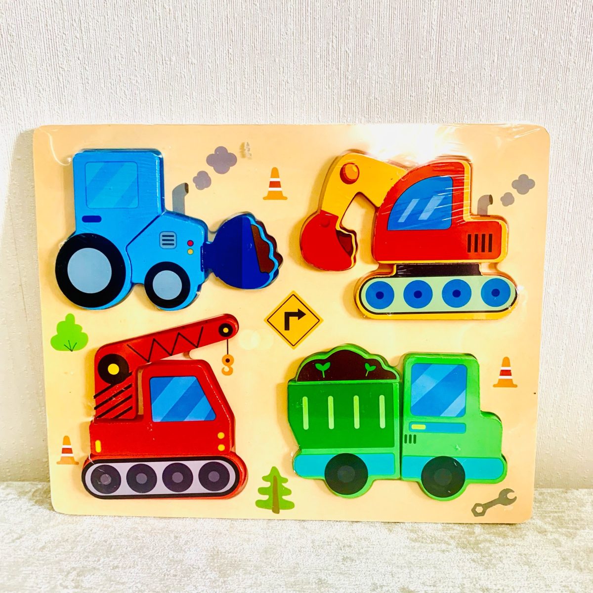 95e593b5-edf3-4be2-96ad-9ab08633267c-1.jpeg جورچین پازلی 4 تایی وسایل نقلیه سنگین - تصویر 1